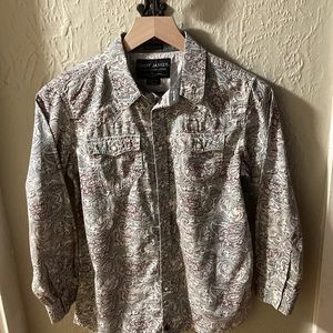 CODY JAMES boy’s shirt.